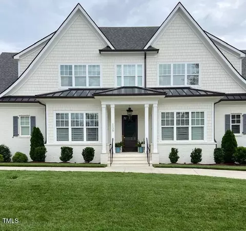 1128 Shadow Lake Dr, Raleigh, NC 27615