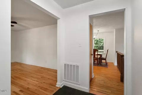 Entry Way - 104 Argyle Ct, Garner, NC 27529 photo 1 of 4