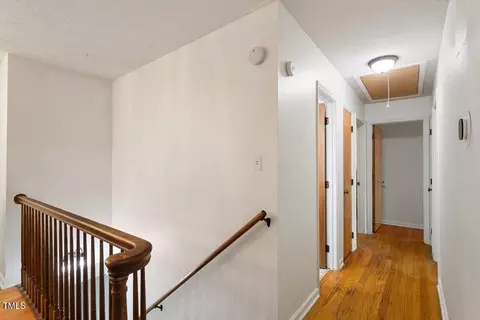 Entry Way - 104 Argyle Ct, Garner, NC 27529 photo 3 of 4