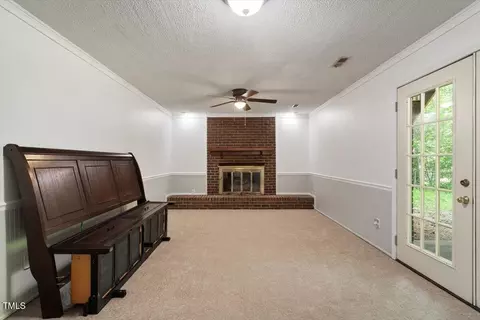 Living - 104 Argyle Ct, Garner, NC 27529 photo 2 of 2