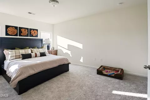 Bedroom - 152 Bruce Dr, Dunn, NC 28334 photo 2 of 5
