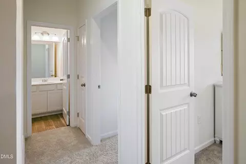 Entry Way - 152 Bruce Dr, Dunn, NC 28334 photo 4 of 4