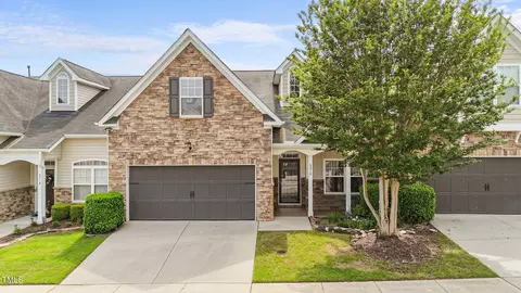 3212 Imperial Oaks Dr, Raleigh, NC 27614