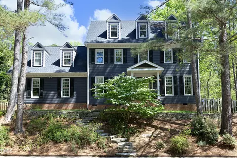 221 Ironwoods Dr, Chapel Hill, NC 27516