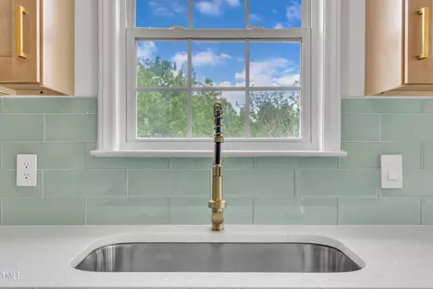 Kitchen - 112 Edmondson Dr, Willow Spring, NC 27592 photo 5 of 5