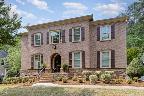 112 Aspenridge Dr, Holly Springs, NC 27540