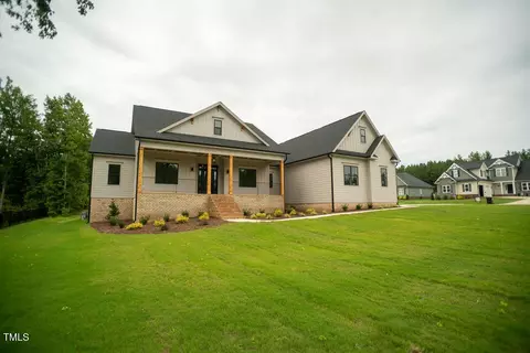 27 Batten Hill Ln, Selma, NC 27576