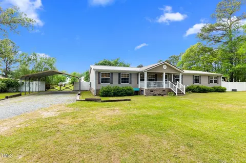 781 Byrds Pond Rd, Erwin, NC 28339 photo 3