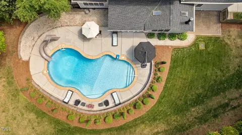 Exterior - 14013 Wallberman Dr, Wake Forest, NC 27587 photo 11 of 12