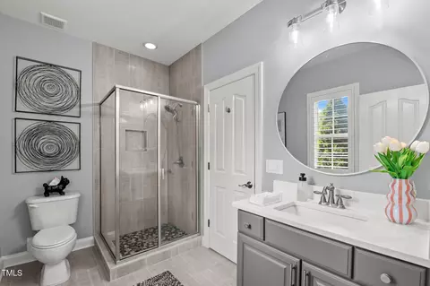 Bath - 14013 Wallberman Dr, Wake Forest, NC 27587 photo 3 of 5