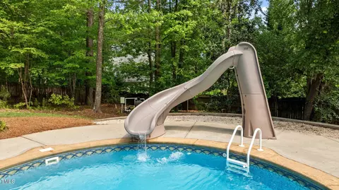 Exterior - 14013 Wallberman Dr, Wake Forest, NC 27587 photo 10 of 12