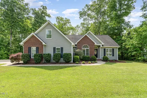315 Copper Ridge Dr, Sanford, NC 27330