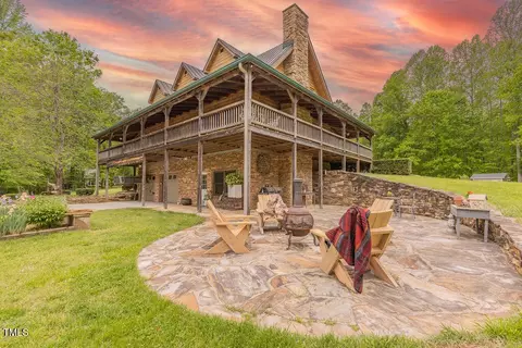 169 Country Brooke Lane Ln, Roxboro, NC 27574