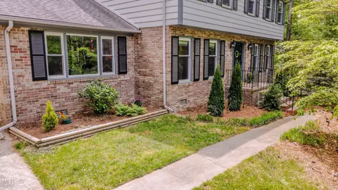 5632 Falkirk Dr, Durham, NC 27712