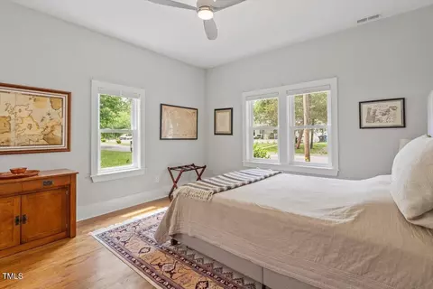 905 Carroll St, Durham, NC 27701 photo 10