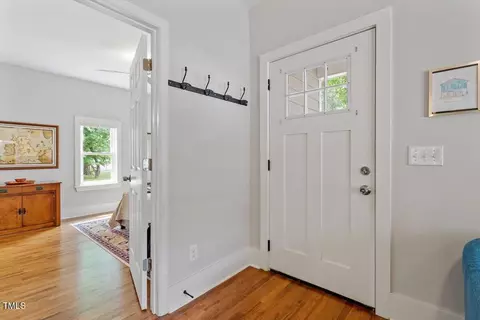 905 Carroll St, Durham, NC 27701 photo 5