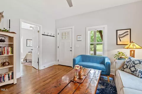 905 Carroll St, Durham, NC 27701 photo 8