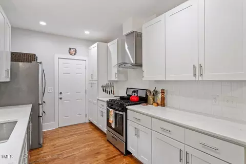905 Carroll St, Durham, NC 27701 photo 16