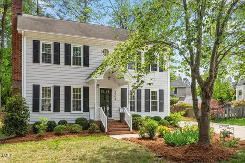 8504 Boot Ct, Raleigh, NC 27615