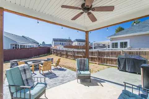 Exterior - 311 Windrush Ln, Durham, NC 27703 photo 2 of 4