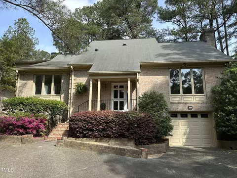 202 Selkirk Pl, Durham, NC 27707