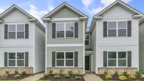188 Holmes Corner Dr, Wilsons Mills, NC 27520
