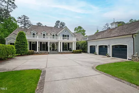 118 Duncansby Ct, Cary, NC 27511