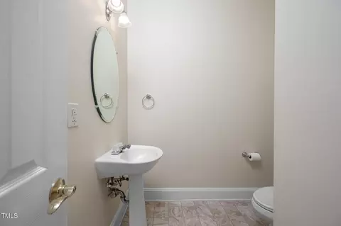 Bath - 1508 W Markham Ave, Durham, NC 27705 photo 1 of 1