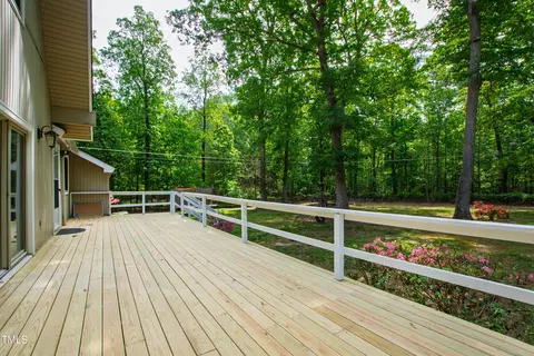 Exterior - 1915 Redding Ln, Durham, NC 27712 photo 5 of 8