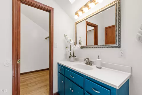 Bath - 1915 Redding Ln, Durham, NC 27712 photo 1 of 6