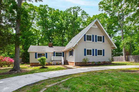 Exterior - 1915 Redding Ln, Durham, NC 27712 photo 2 of 8