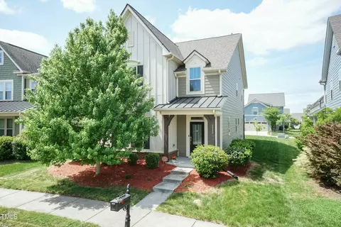 1013 Oatney Ridge Ln, Morrisville, NC 27560