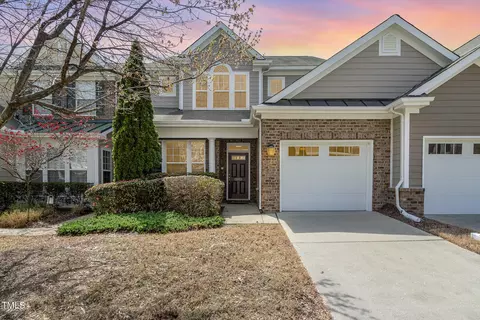 9207 Wooden Rd, Raleigh, NC 27617