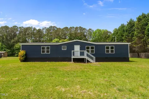 136 Stable Rd, Tarboro, NC 27886