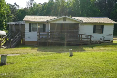 691 Nc 58 Hwy, Castalia, NC 27816
