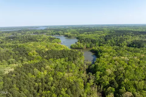 435 Salt And Light Ln, Henderson, NC 27537