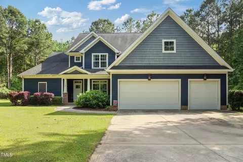 139 Liberty Ln, Autryville, NC 28318