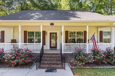 2913 Escondido Farm Rd, Garner, NC 27529
