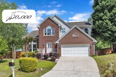 7 Bonham Ct, Durham, NC 27703