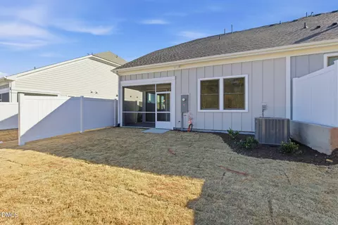 708 Blackpool Dr, Durham, NC 27703 photo 25