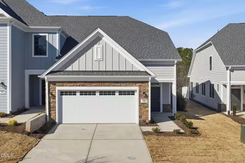 708 Blackpool Dr, Durham, NC 27703