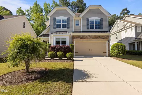 221 Hammond Wood Pl, Morrisville, NC 27560
