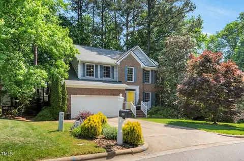 2018 Waterton Ln, Apex, NC 27502