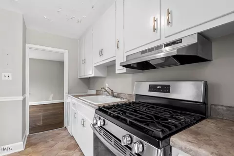 809 Leon St, Durham, NC 27704 photo 10