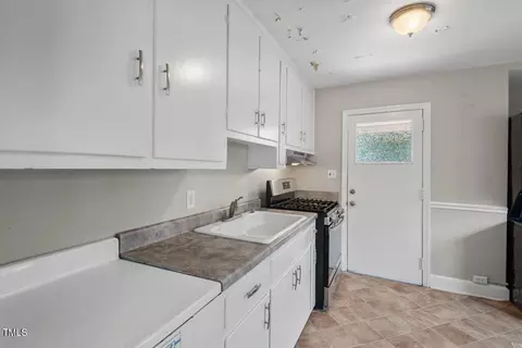 809 Leon St, Durham, NC 27704 photo 8