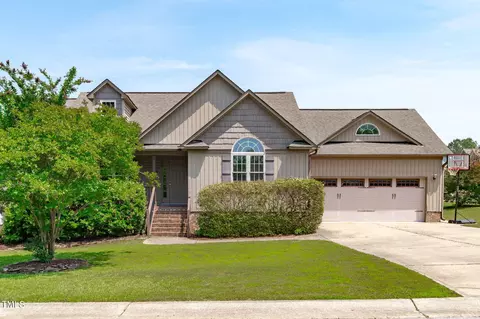 124 Willa Chase Ct, Benson, NC 27504