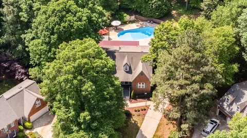 7901 Farnham Ct, Raleigh, NC 27615