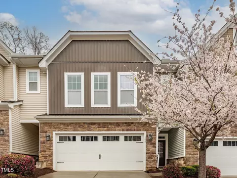 149 Wards Ridge Dr, Cary, NC 27513