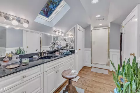 Bath - 300 S Pine St, Benson, NC 27504 photo 3 of 4