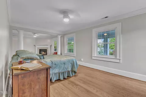 Bedroom - 300 S Pine St, Benson, NC 27504 photo 1 of 5